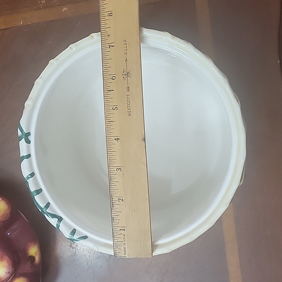 Heartfelt Kitchen Creations Apple Canister - Picture 7 of 9